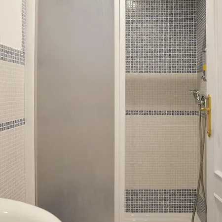 Vivienda Centrica Triana Apartment Seville Exterior photo